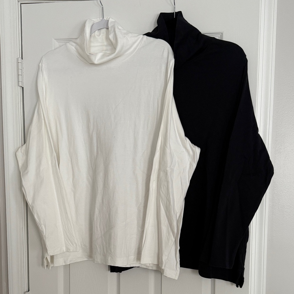 Lands' End Women’s Lot of 2 White/Black Shape Fitted Turtlenecks